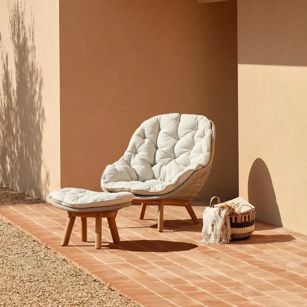 Lounge Chairs